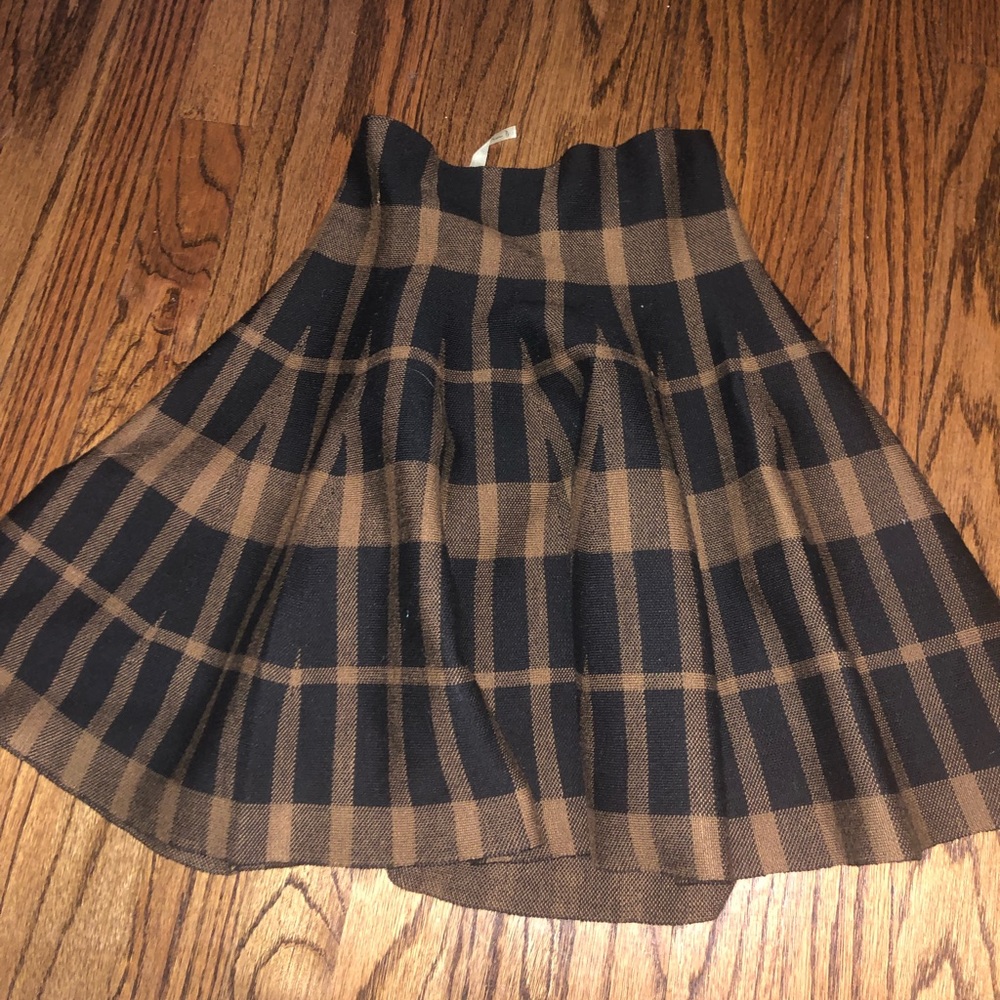 Black and brown plaid flare skirt